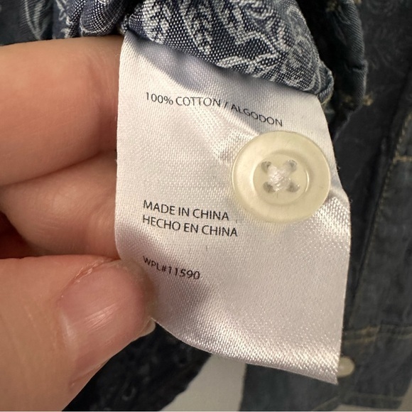 Weatherproof Chambray Button Down Top | Blue Chambray - Picture 6 of 10